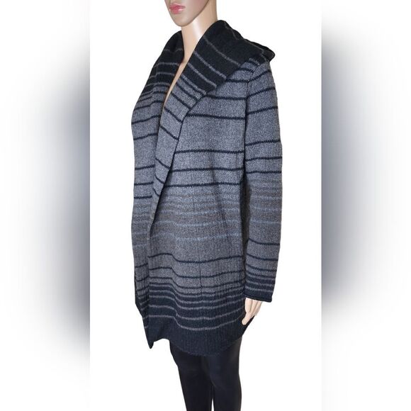 Vince Sophie women's gray striped wool yak alpaca hoodie blanket Cardigan Sz XS - Picture 2 of 9